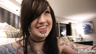 JamesDeen - TATTOOED GOTH PLAYGIRL KELSI LYNN GETS SCREWED IN HOTEL BY JAMES DEEN