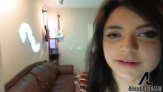 I Hooked Up With a Tinder Match While My Wife Was Out Of Town!