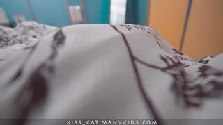 Step mom share bed with handjob!? Surprise - Step son bangs Step mother with Creampie!