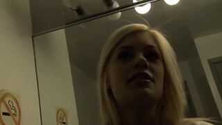 two Golden-haired Strumpets Suck Rod In Baths: Bts (Jesse Jane, Riley Steele)