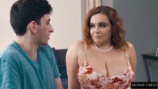 Hot step mommy helps - Belle-mère handjob French Subtitles