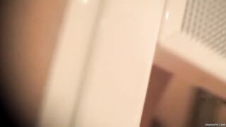 Spy cams shoots stripped details of fem in changing room