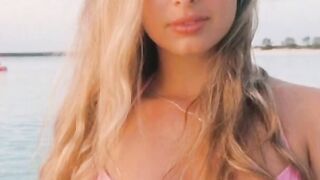 Addison Rae Jerk off Defiance