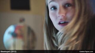 Gaite Jansen stripped topless and hawt episode scenes