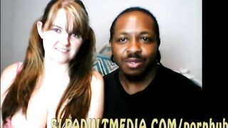 BUBBLE ASS PAWG-I allow him to rub my soft feet. I show him my hot body, this chab gets so slutty.