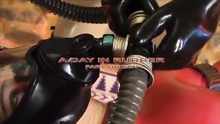 Latex Lesbo Women Anal Banging Machine