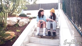 Curious Honey Julia Roca Seduces Her Housemate Into Carnal Lesbian Sex