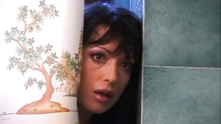 Bagnata da Marte (Full Movie scene)