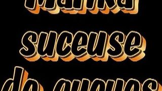 Malika suceuse de queue