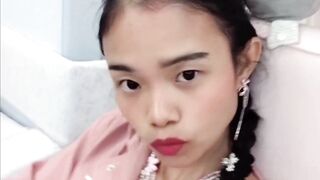 Old hard rock bastard with huge wang breaks backdoor of small princess in the rude way