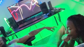 I Sucked my Stepbrother's Dick trying to make him cum