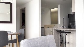 screwing my best friend's stepmother - porn in Spanish