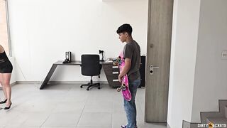 MY STEPMOM LOSES A BET AND I FUCK HER