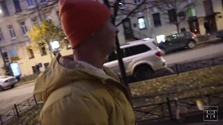 Picked up a cute hotty and cum in her mouth in a college dorm