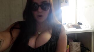 Hot Wife Makes A Sex Tape With Some Other Man & Sends It To Hubby