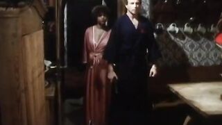 Hippie Girl in the Love Nest (1980)