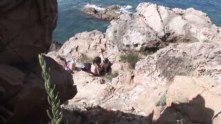 This hawt MILF don't give a fuck about other people this dude crave that in on the beach