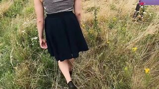 Amateur teen gets her butt destroyed near railway station