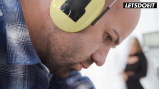 Bimbo StepMom Drilled in the Ass by Big Weenie Handyman - LALIN GAL MILF