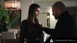 Horny Wife Wants trio With Stranger