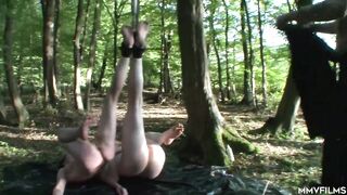 two angels gets vaginas fisted