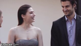 Kenzie Madison Swaps Partners With Other Couple (Pt 1) - EroticaX