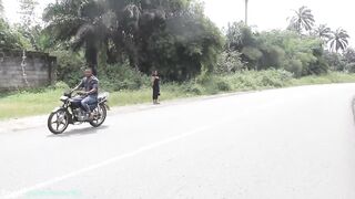 I was stranded to pay for the ride and this chab decided to screwed me ''coz of the money which I don't get to paid him