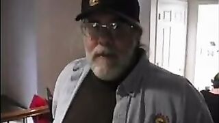 Papa - Behind the Scenes of a Porn Shoot