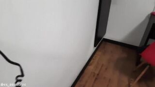 One night stand with Russian beauty. I told her that I'm rich and she let me bang her without bang-rubber