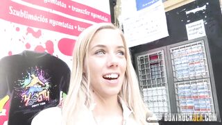 Lewd Nesty gets a fisting