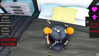 Took my friend to her first con Roblox