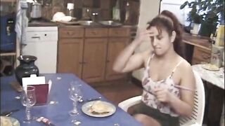 Humiliees par un fou