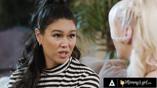 MOM’S HOTTY - Golden-haired Kenna James’ Cheating Snatch SATISFIED By Horny Stepmom-In-Law Dana Vespoli