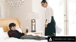 MODERN-DAY SINS - Caring MILF Teacher Dana Vespoli Gives A Helping Hand To Injured Student