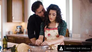 MODERN-DAY SINS - Cheating Housewife Assents To FREE USE CREAMPIE To Please Her Horny Husband!