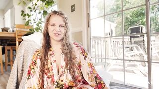 Ersties - Hawt MILF Ivy Shows Us Her Masturbation Skills