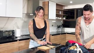 A BIT OF ASS Hermosa colombiana SALOME GIL cheats on her husband