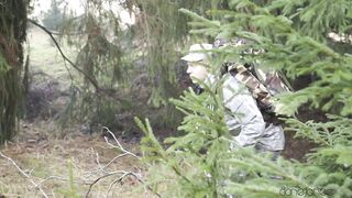 Soldier hubby finds cheater wife w big corpulent