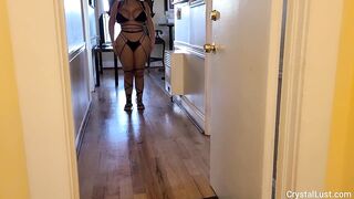 Succubus PAWG Fucks Lustful Reporters Soul away on Halloween in a Haunted House