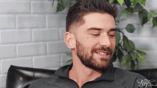 TRANS BEAUTIES - Therapy Turns Into A Fuck Session Featuring Chris Damned And Emma Rose