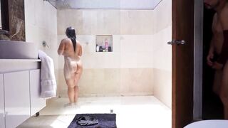 Shower Surprise: Roommate Invades & Fucks Bellattrix Juicy Vagina